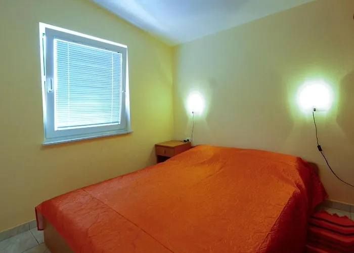 Apartament By The Sea - 18140 Vir
