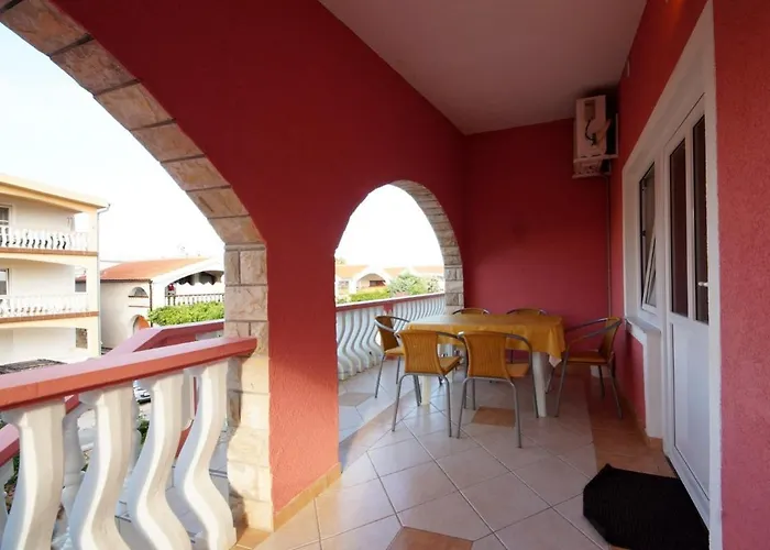 Apartament By The Sea - 18140