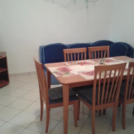 By The Sea - 18140 Apartment *